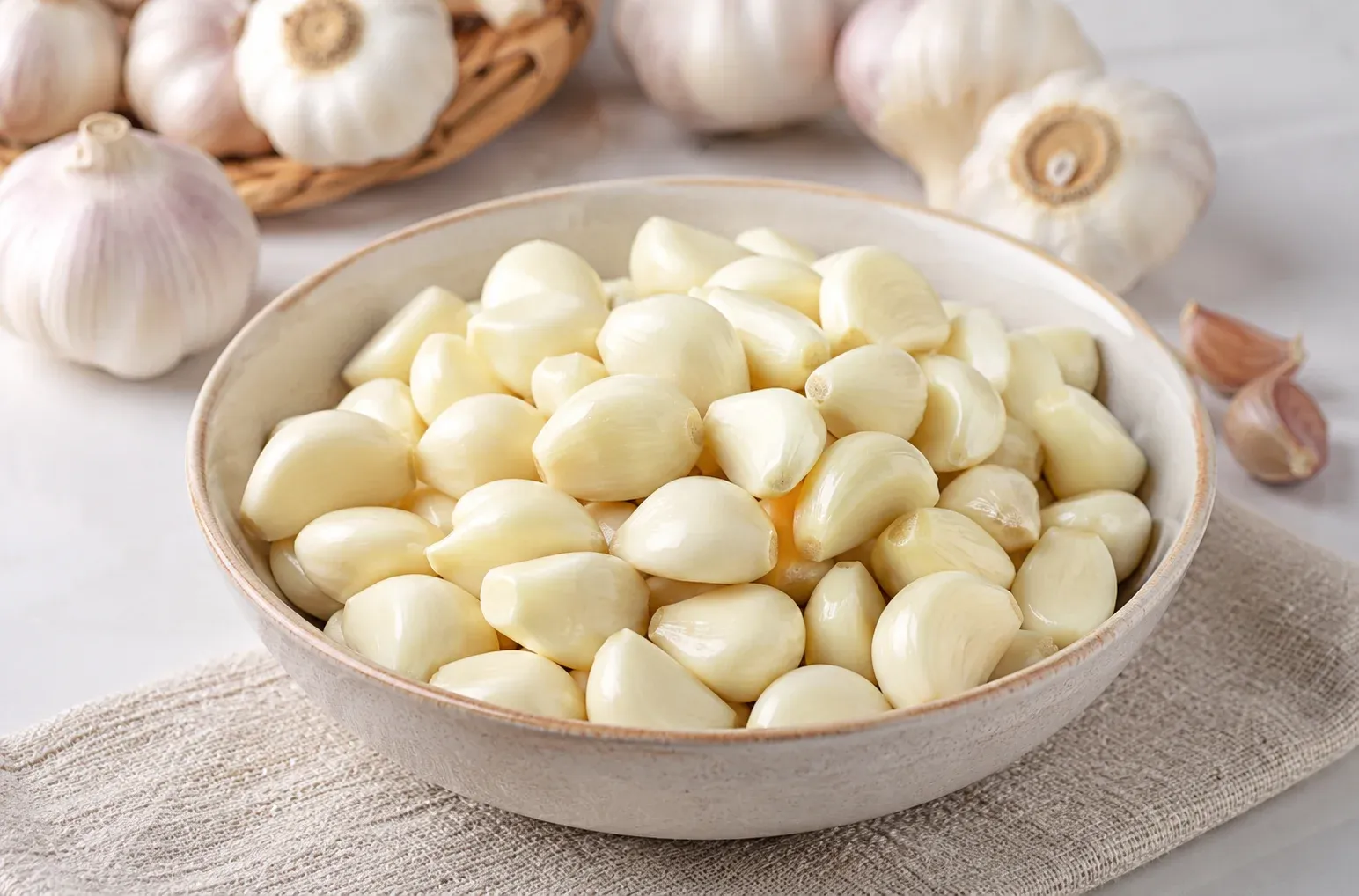 Peeled Garlic